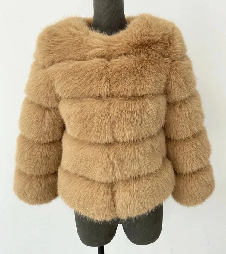 Classy Virginia cropped Faux Fur Bubble Coat Autumn coat