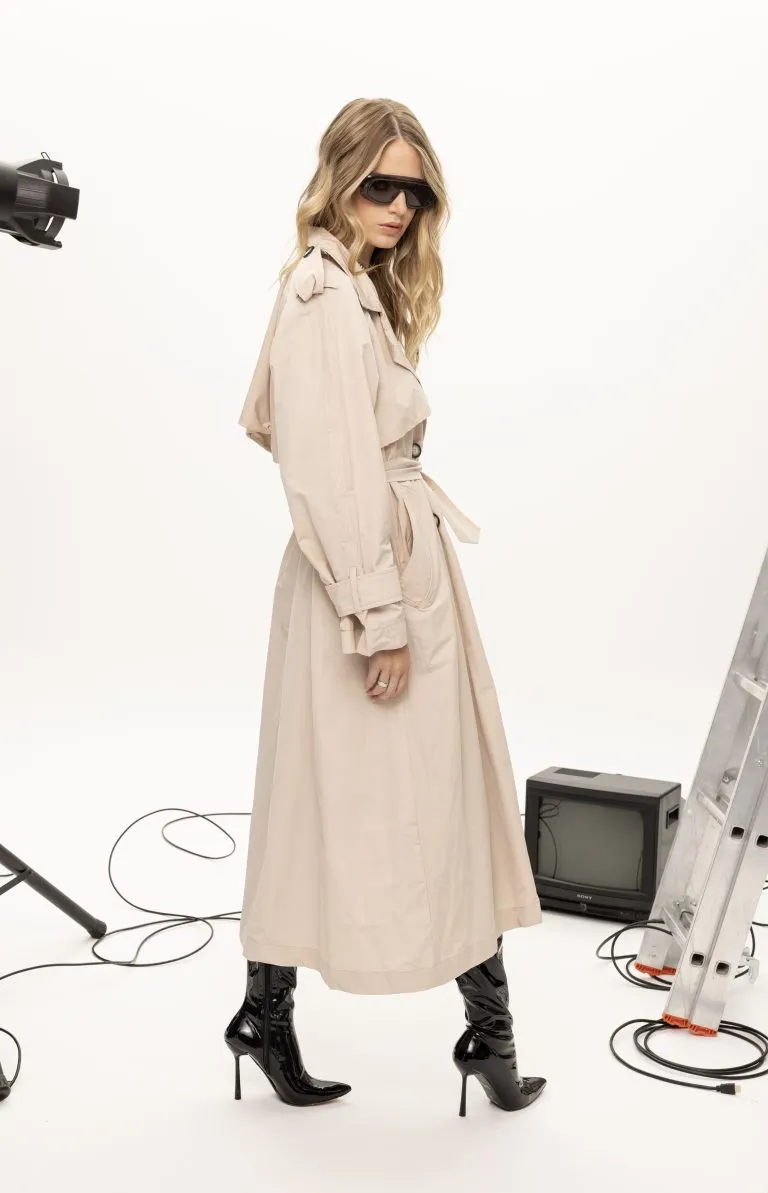 Edge beige trench coat