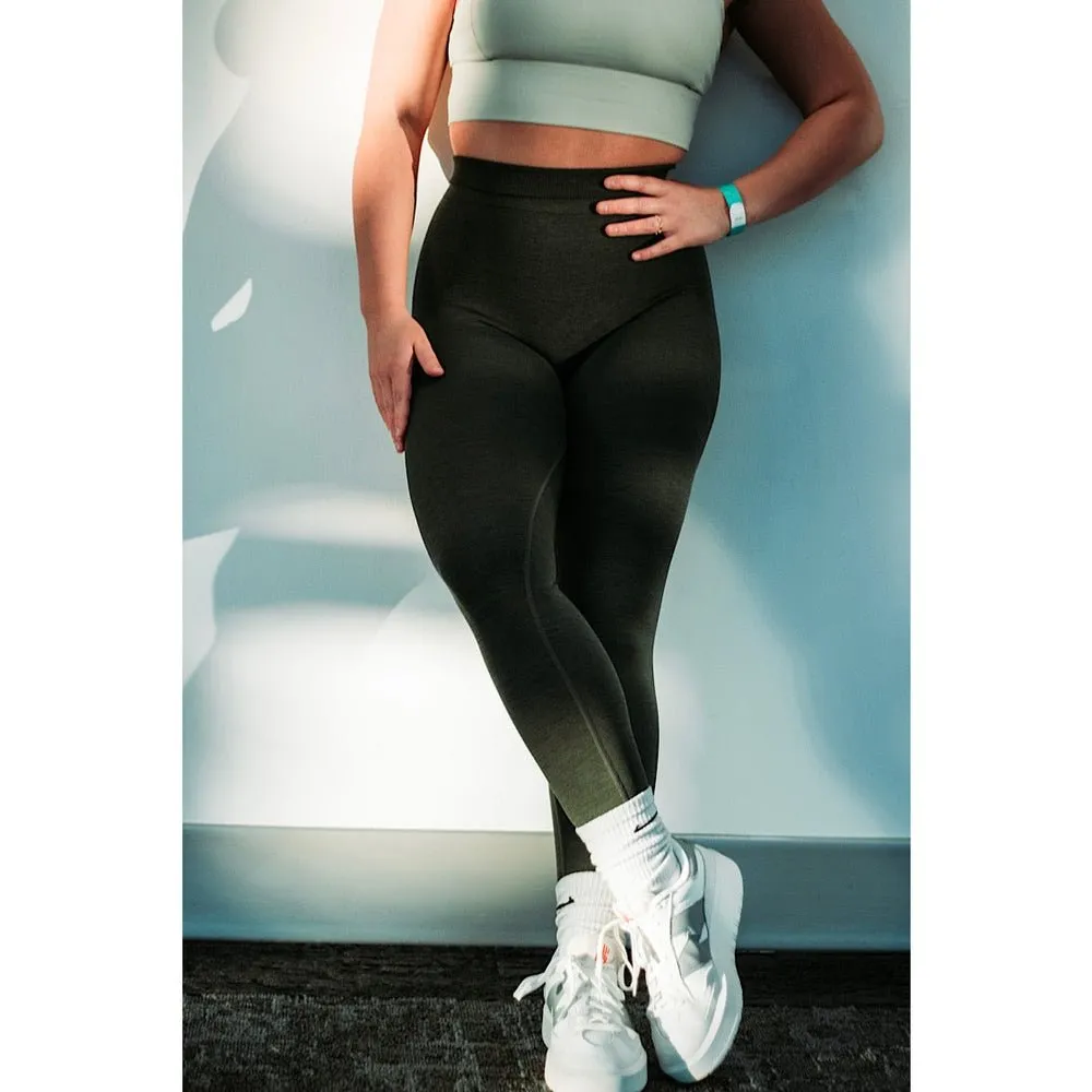 Elevate Seamless Scrunch Butt Leggings