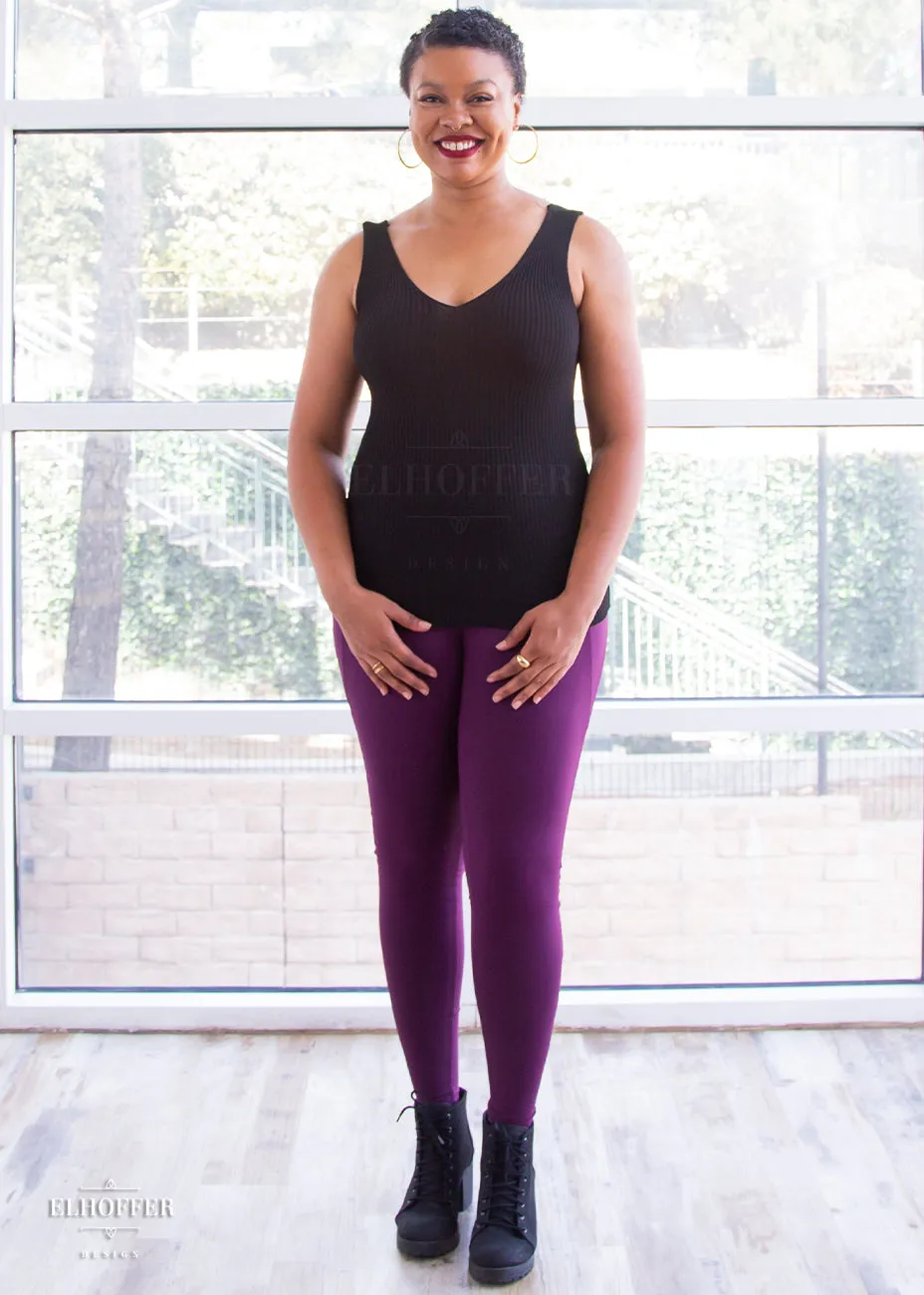 Essential Gwen Legging - Plum