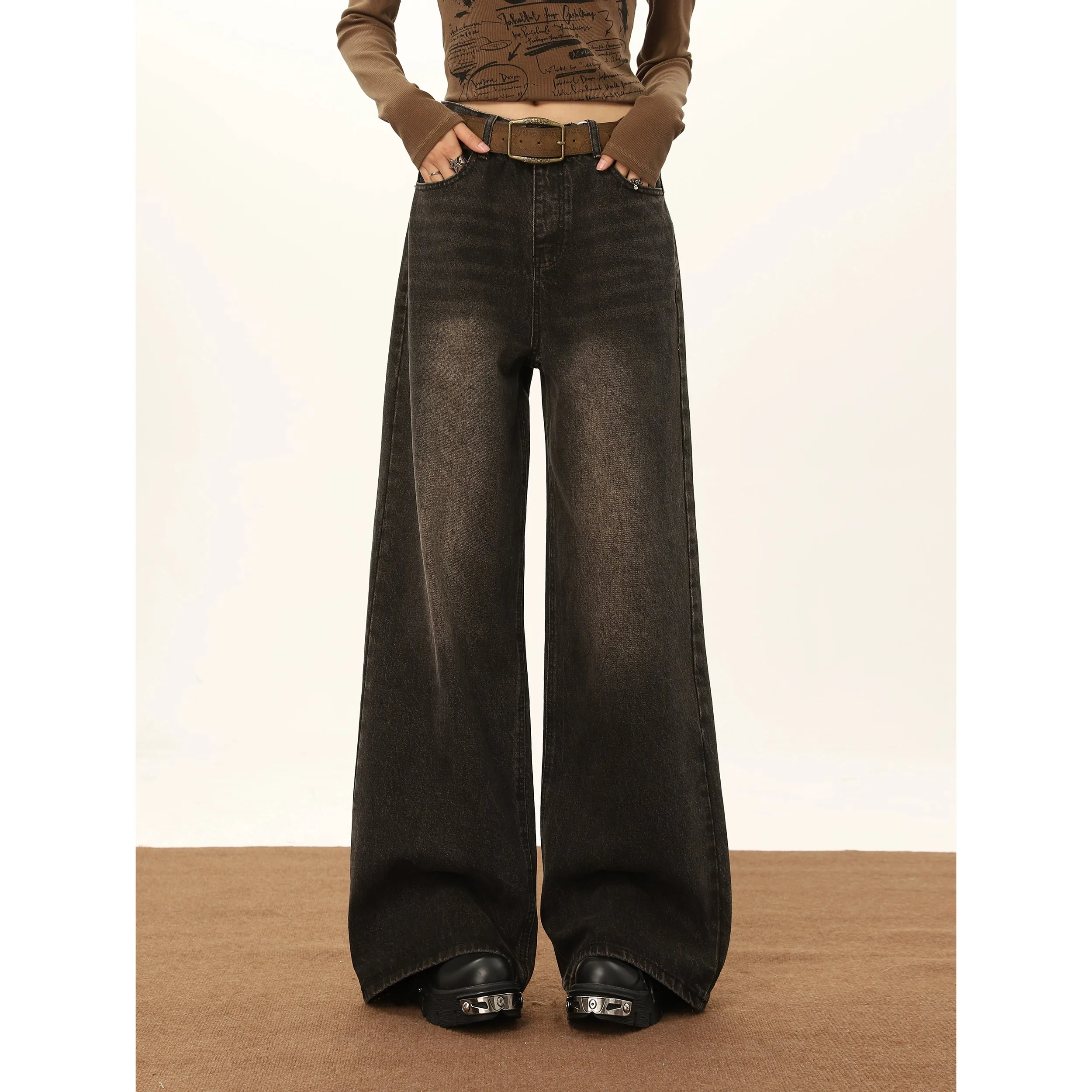 Mina Wide Leg Cut Faded Jeans