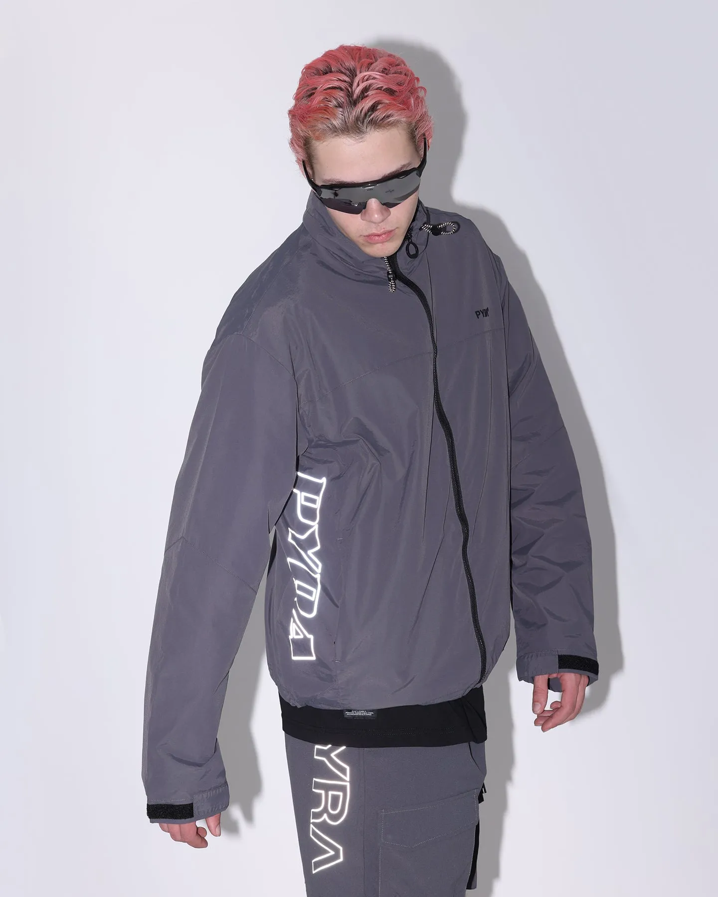 PYRA Elevation Windbreaker Titanium