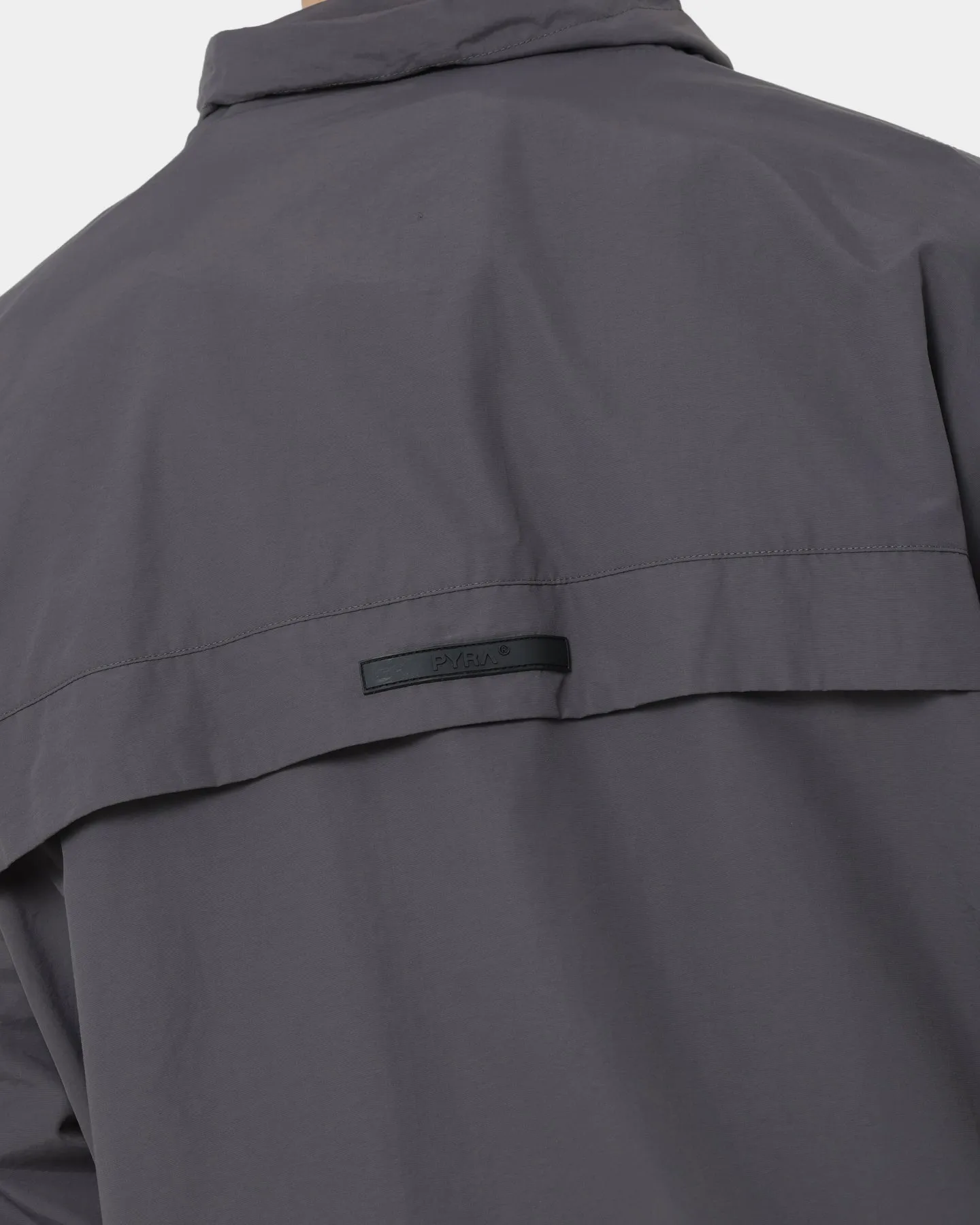 PYRA Elevation Windbreaker Titanium