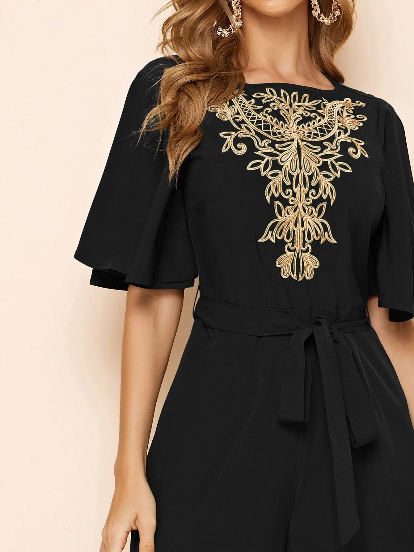 SHEIN Modely Embroidery Detail Belted Palazzo Jumpsuit