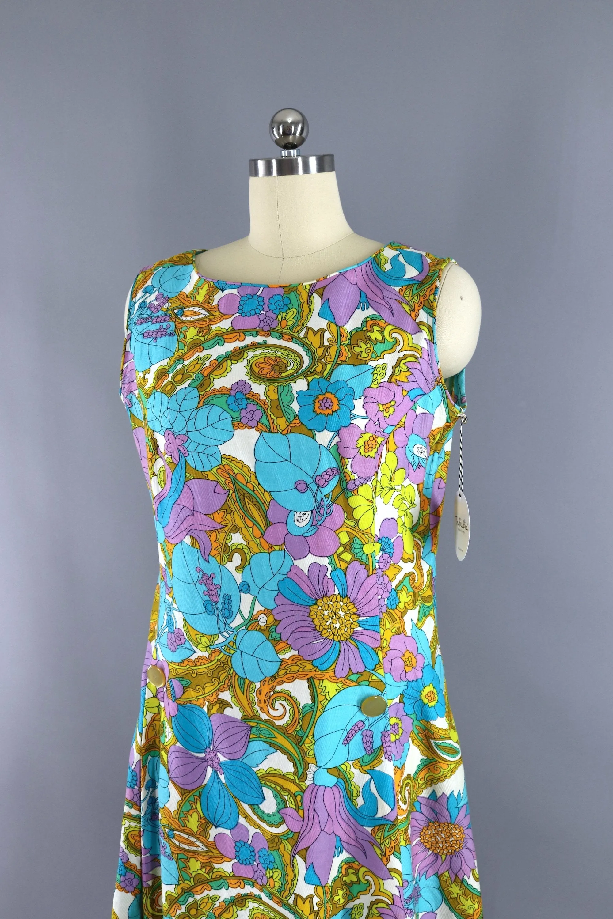 Vintage 1960s Betty Hartford Aqua Blue Mod Floral Print Day Dress